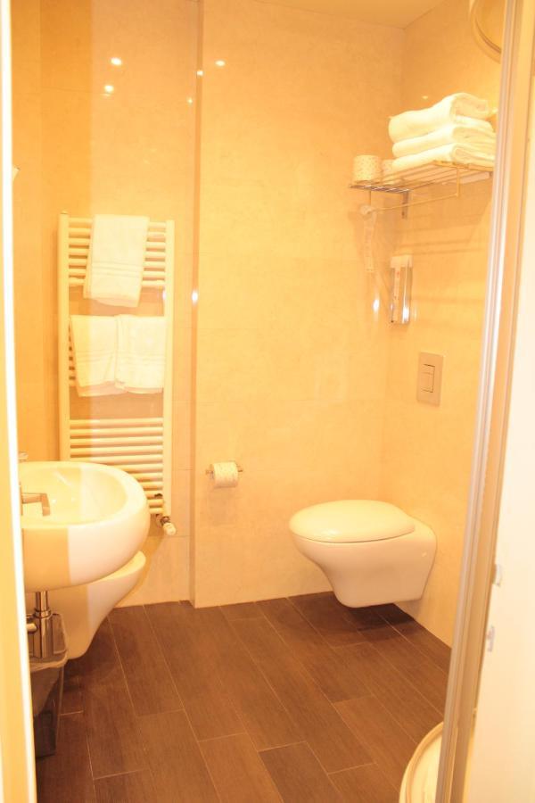 Triple Room Sea View